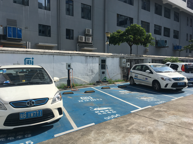 2025新澳门原料免费宝典