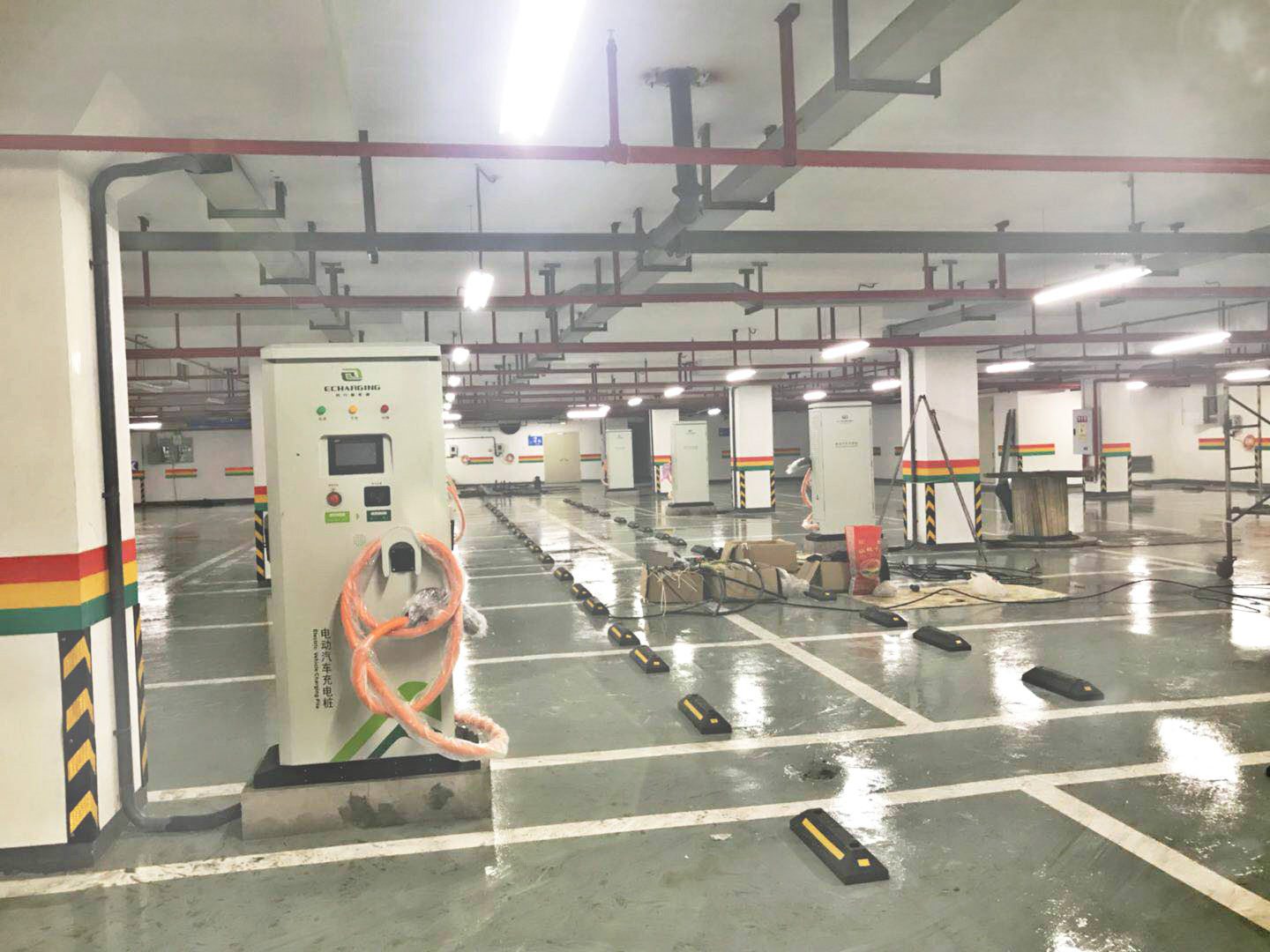 2025新澳门原料免费宝典