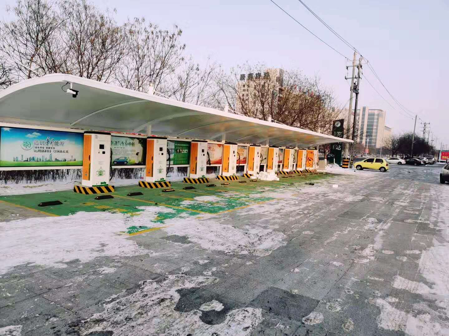 2025新澳门原料免费宝典