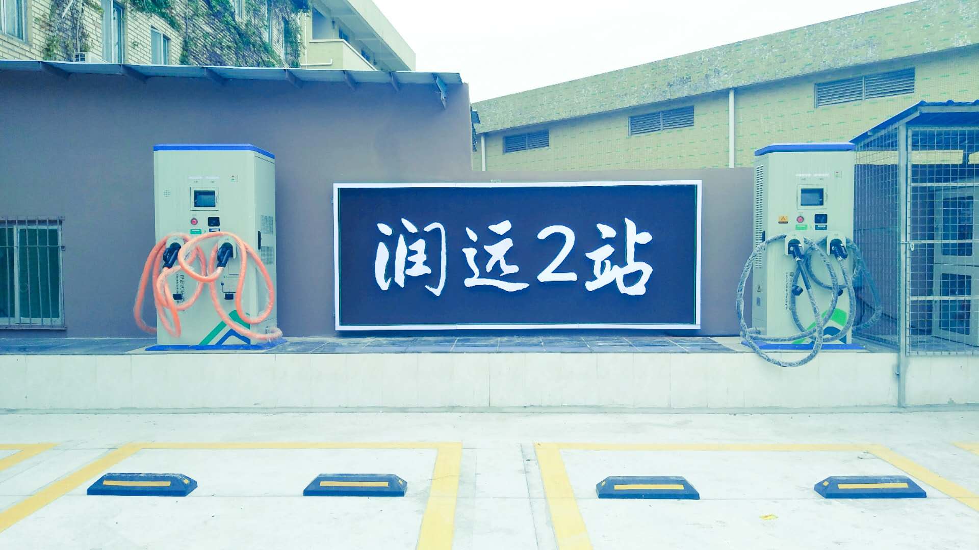 2025新澳门原料免费宝典