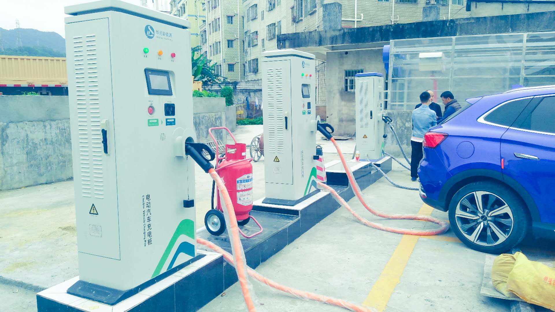 2025新澳门原料免费宝典
