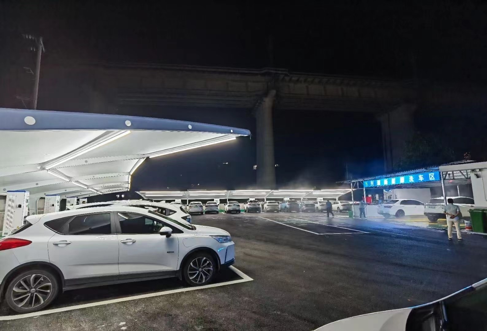 2025新澳门原料免费宝典