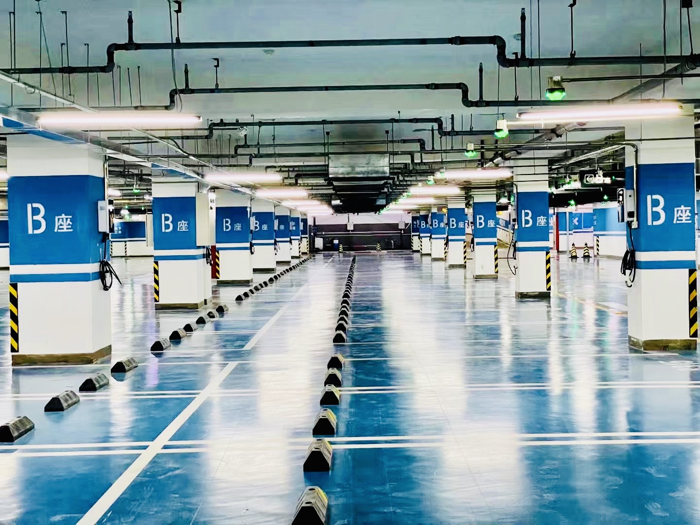 2025新澳门原料免费宝典