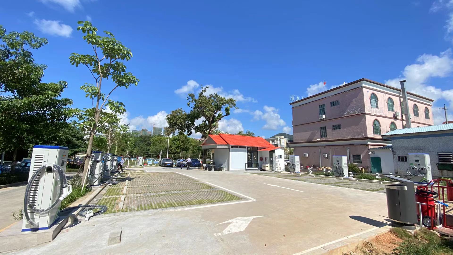 2025新澳门原料免费宝典