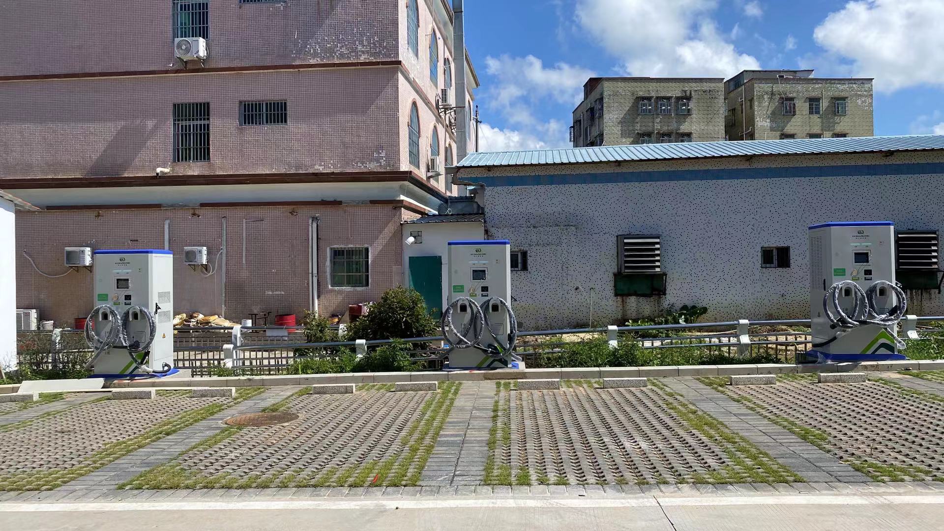 2025新澳门原料免费宝典