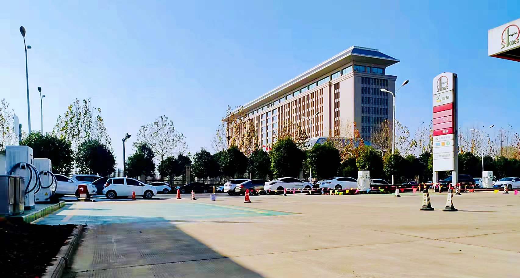 2025新澳门原料免费宝典