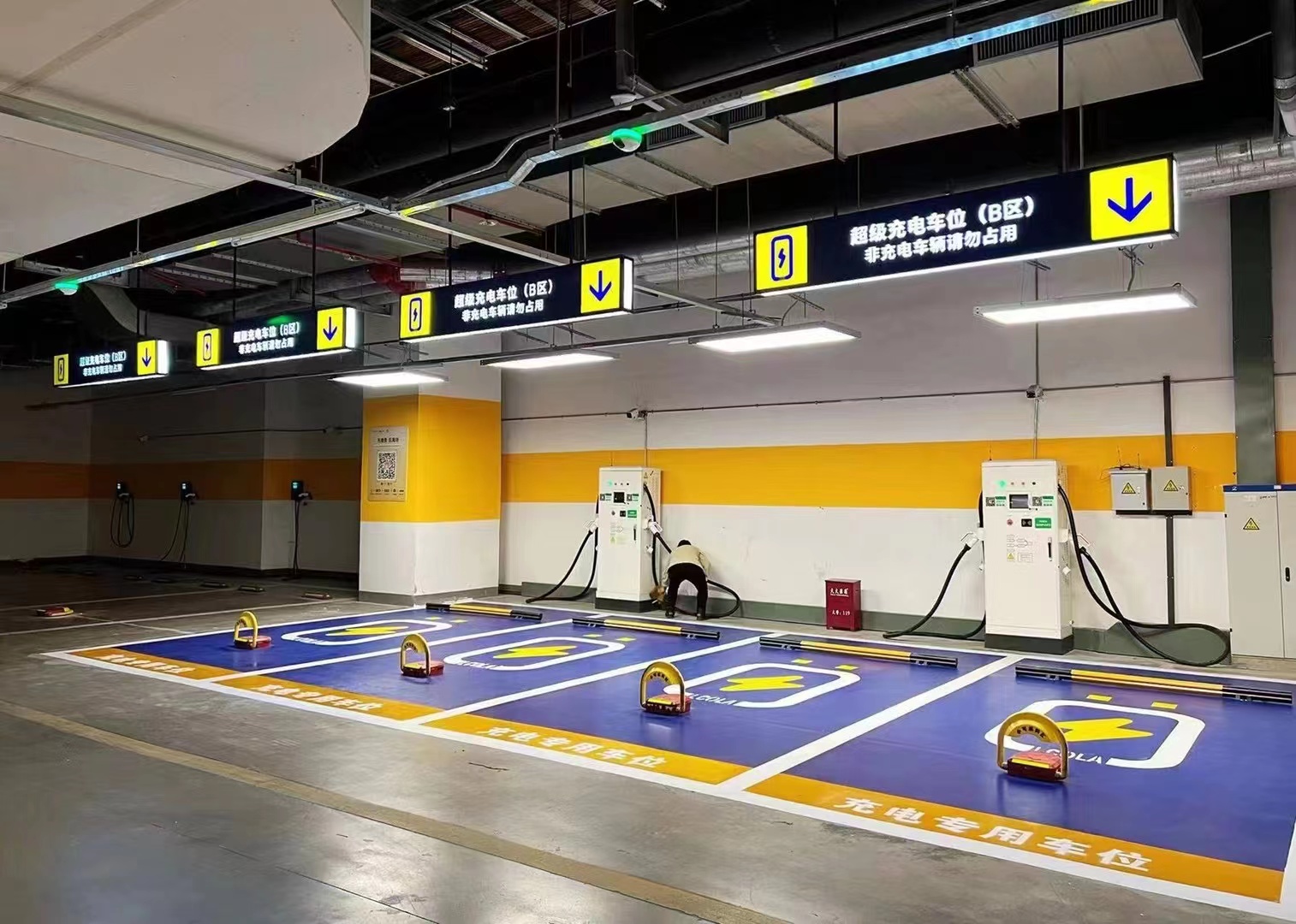 2025新澳门原料免费宝典