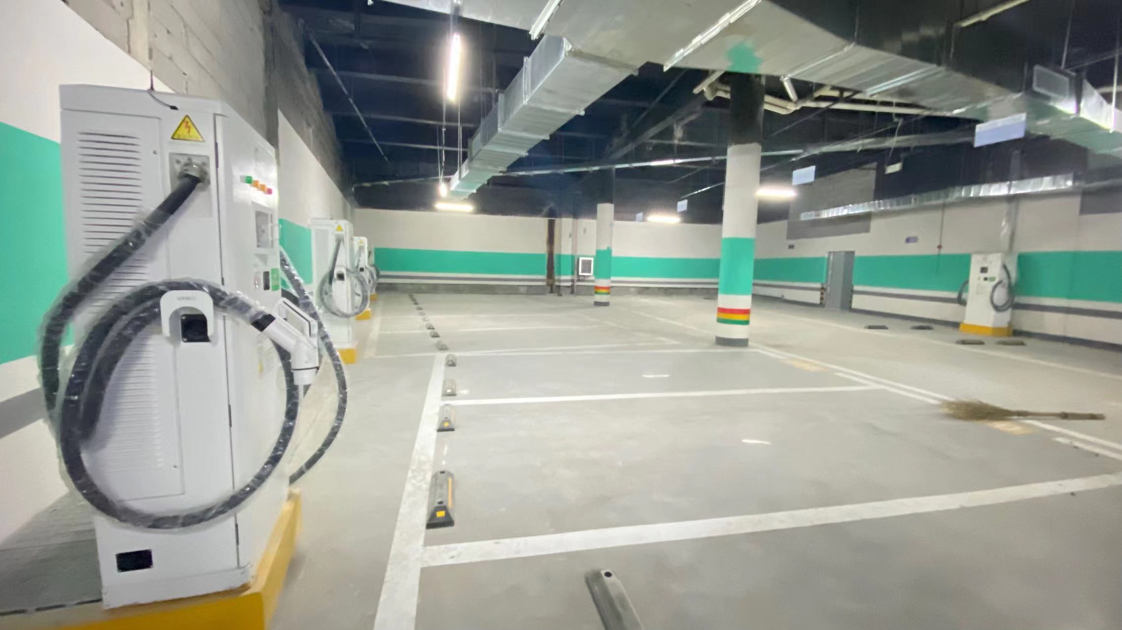 2025新澳门原料免费宝典