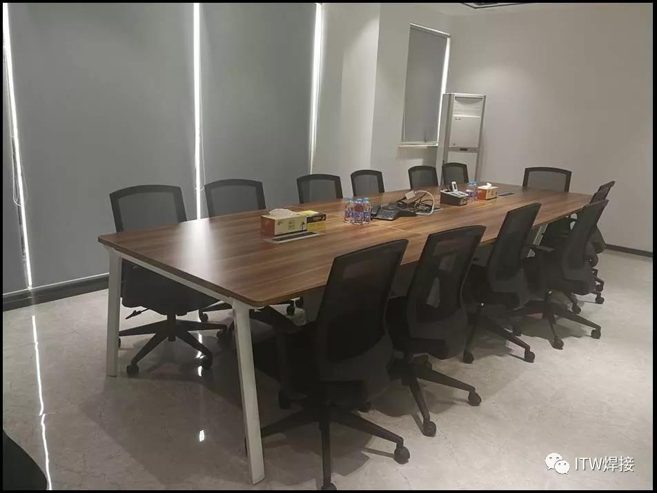 2025新澳门原料免费宝典