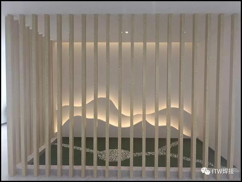 2025新澳门原料免费宝典