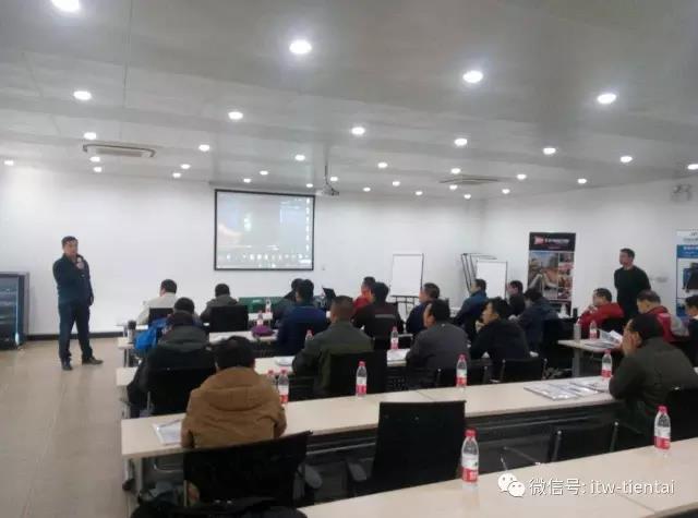 2025新澳门原料免费宝典