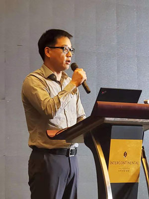 2025新澳门原料免费宝典