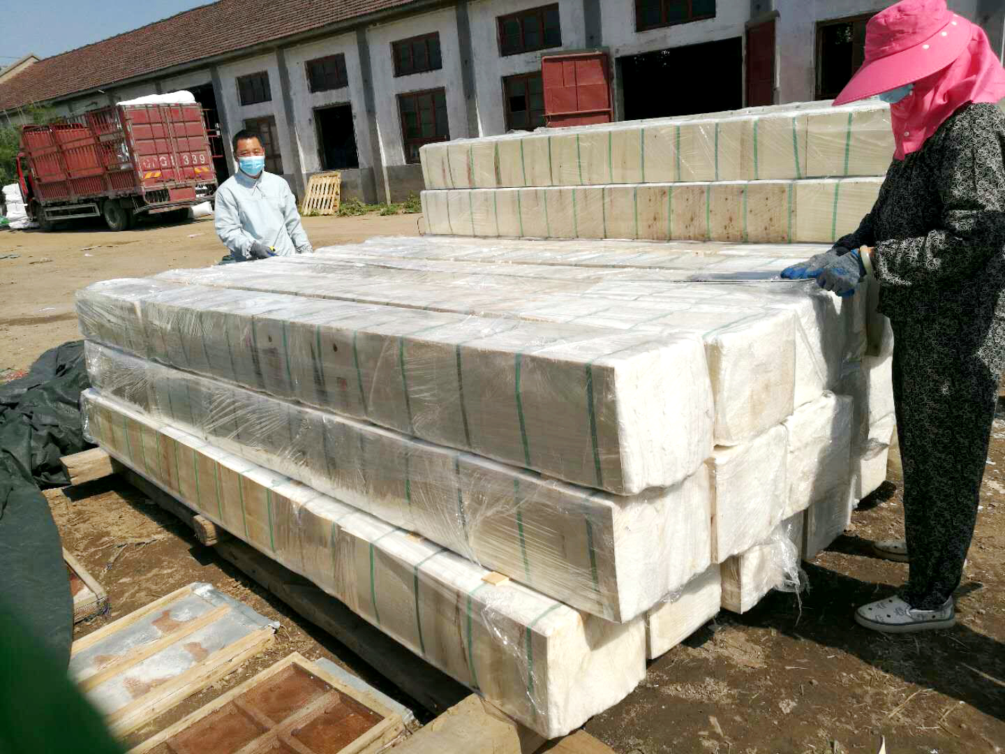 2025新澳门原料免费宝典